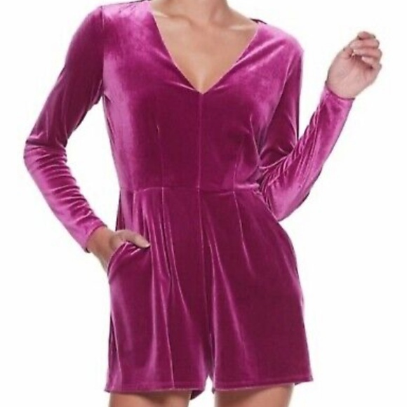 Candies Magenta Pink Velvet Romper. Size XS - Picture 1 of 15